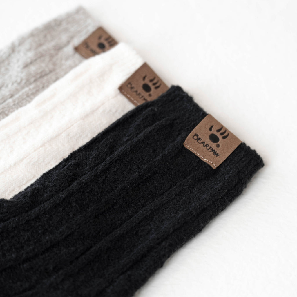 Super Soft Anklet Socks 3 Pack in Ivory Grey And Black
