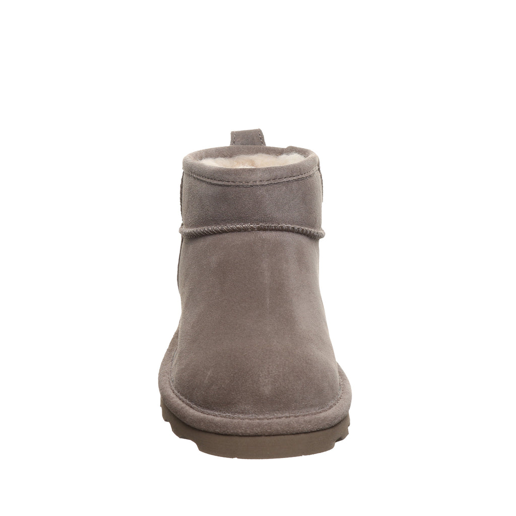 Shorty Classic Suede Boots in Morel