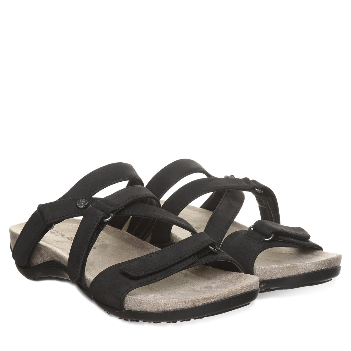 Acacia Slide Sandals in Black