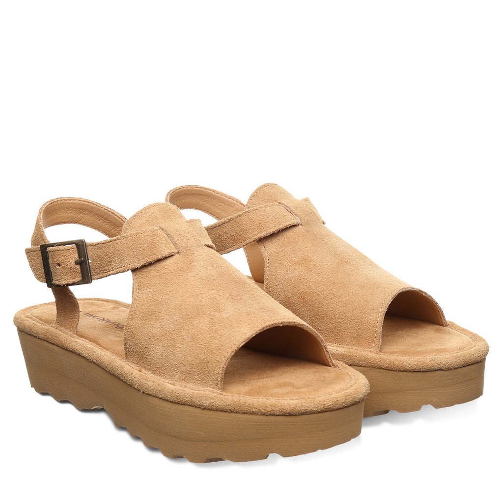 Ascend Buckle Sandals in Iced Coffee
