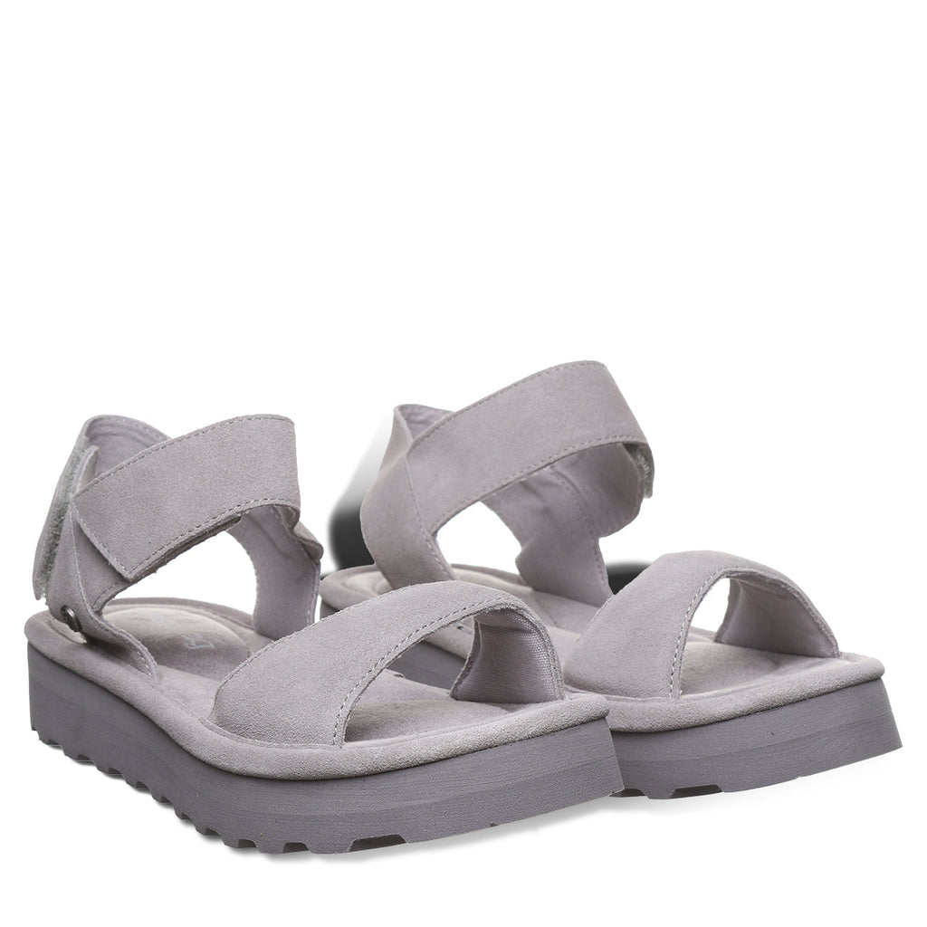 Crest Quilted Flatform Sandals in Gray Fog