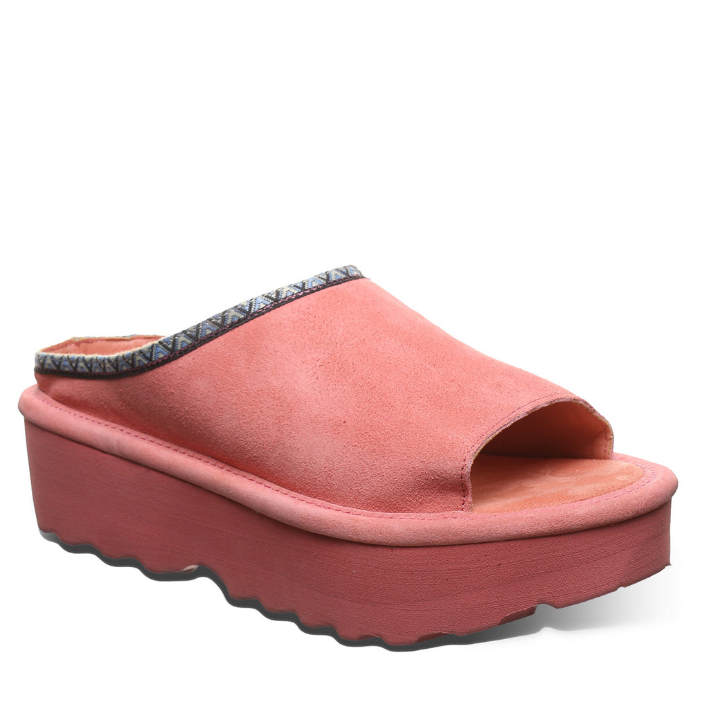 Navigate Slip On Sandals in Lantana