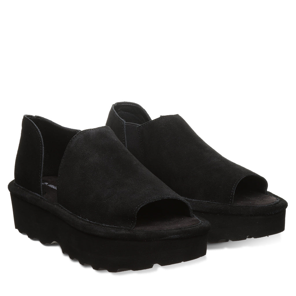 Sail Suede Flatform Sandals in Black