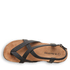 Casita Strappy Buckle Sandals in Black