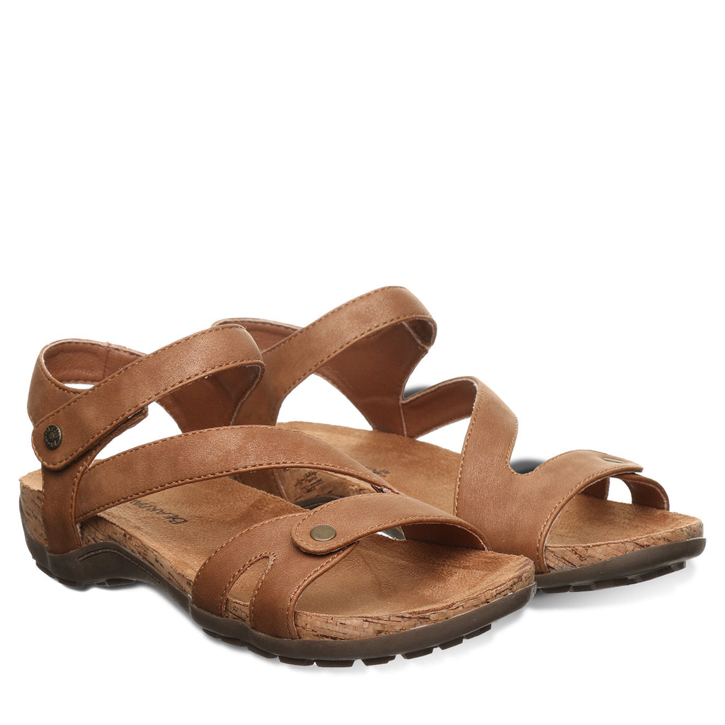 Solana Hook And Loop Sandals in Hickory