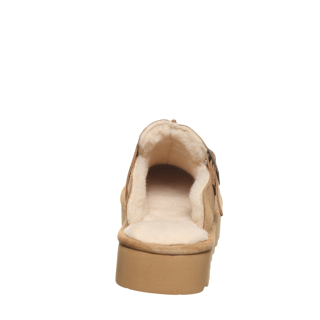 Moxie Platform Low Clogs in Iced Coffee Solid