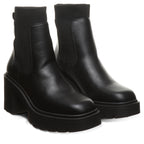 Bardot Chelsea Boots in Black