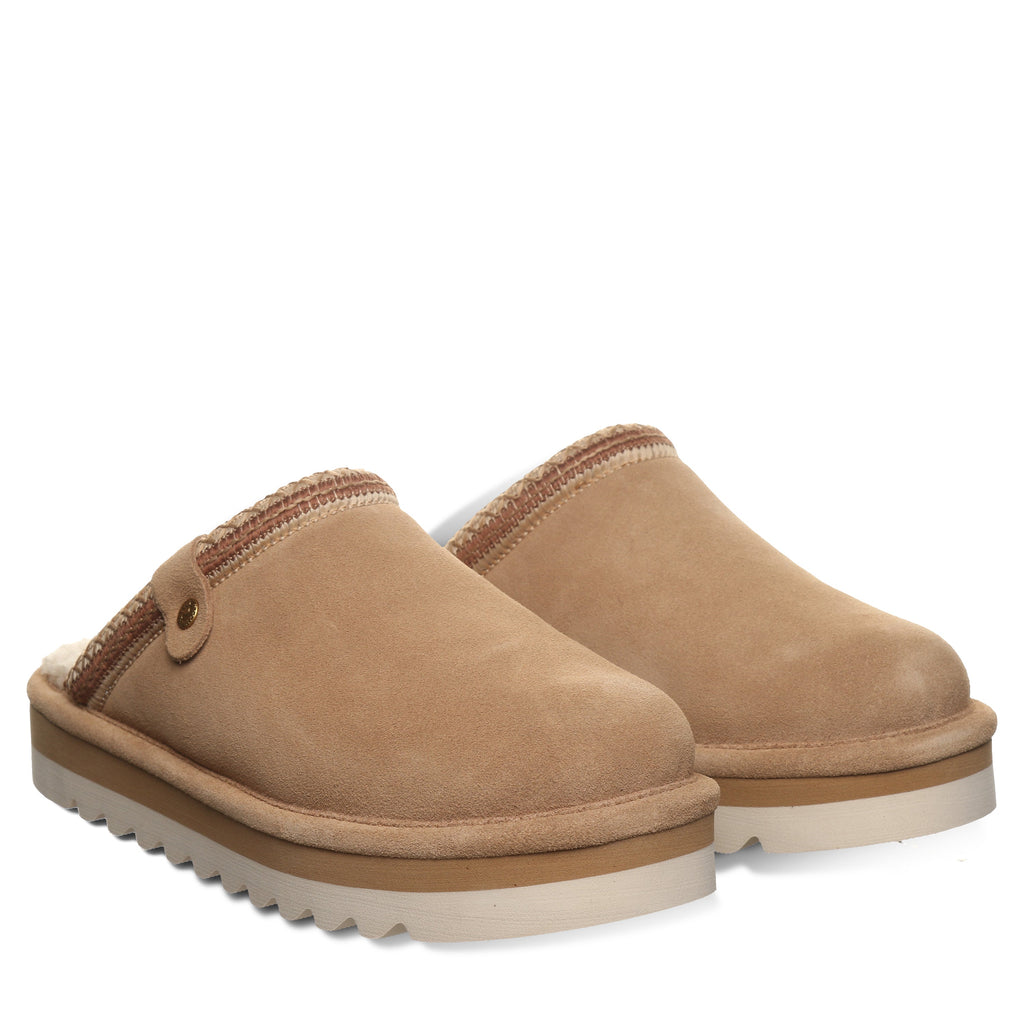 Arden Faux Fur Footbed Clogs in Toffee