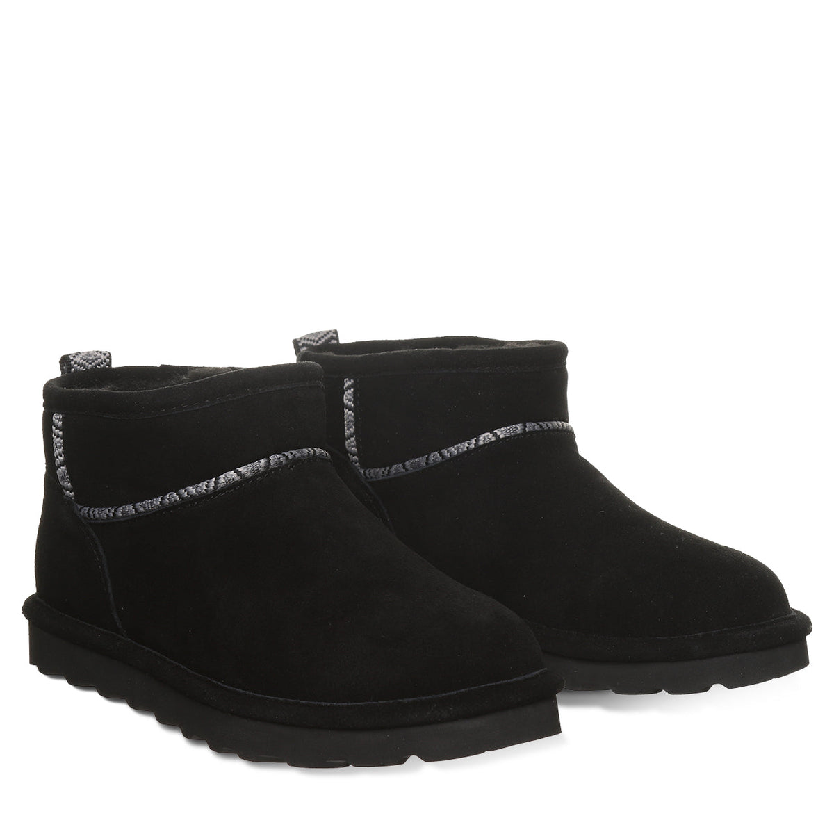 Women's Akira Boots in Black