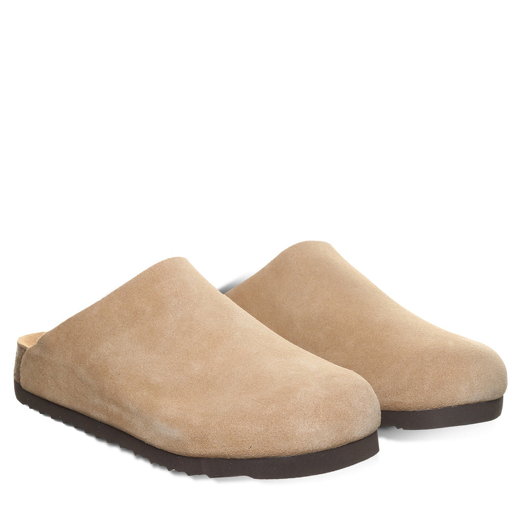 Bearpaw Women's Trinity Clogs in Toffee