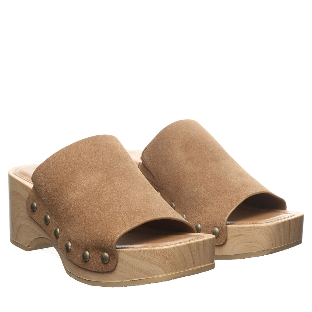 Women's Tilda Platform Clogs in Hickory