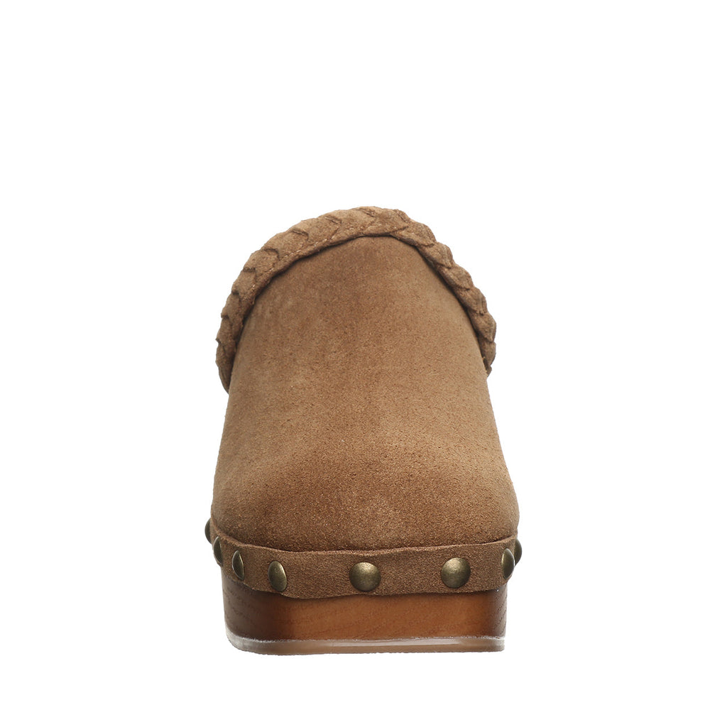 Cossette Retro Clogs in Hickory