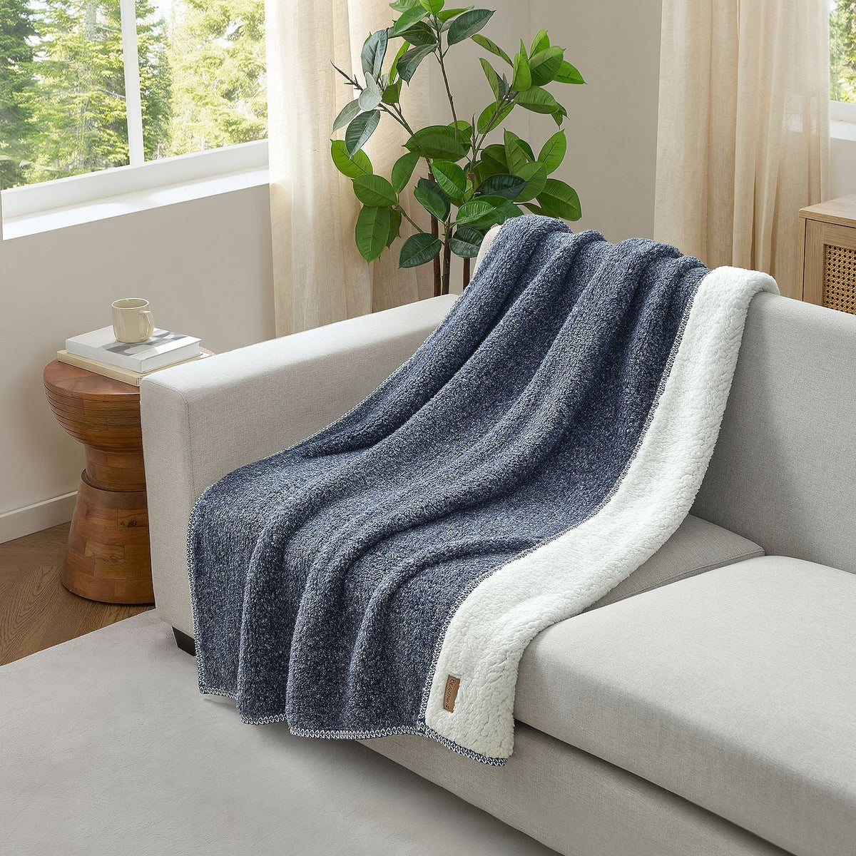 Ashford Throw Blanket in Deep Sea