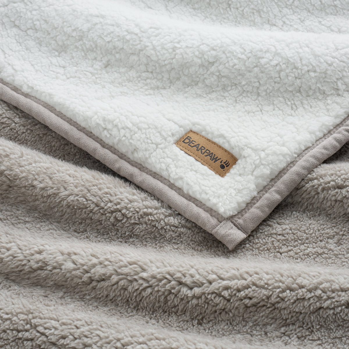 Willow Sherpa Blanket in Birch